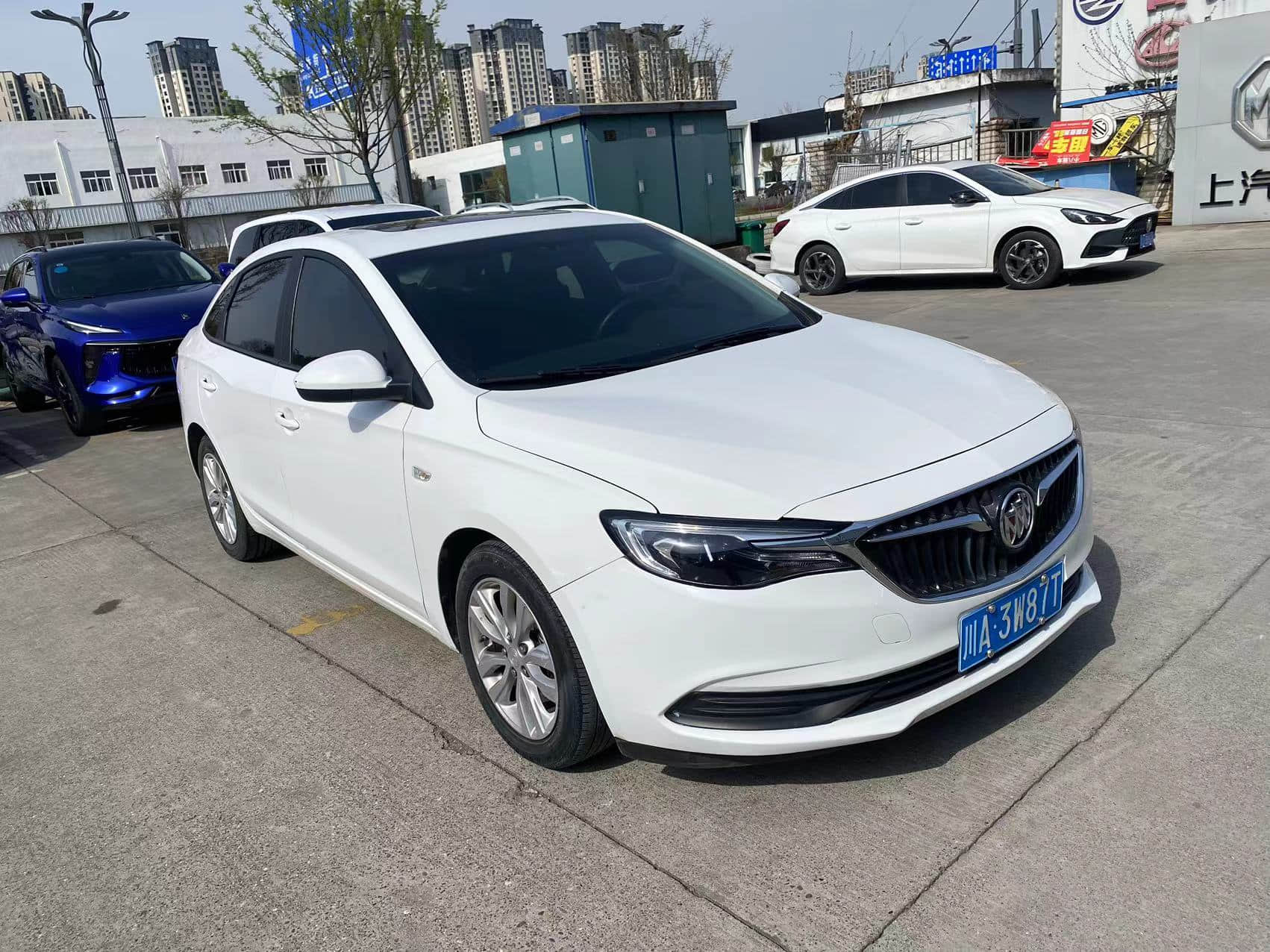 Cheap Used Buick Excelle 2021 1.5L white Automatic Gasoline sedan Voiture d'occasion Second Hand Used Cars For Sale From China