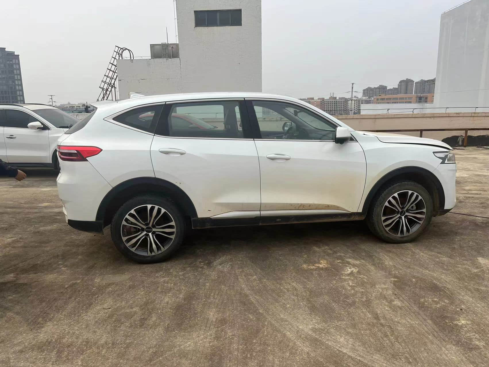 Cheap Used HAVAL F7 2021 2.0T white Automatic Gasoline SUV Voiture occasion pas cher Second Hand Used Cars For Sale From China