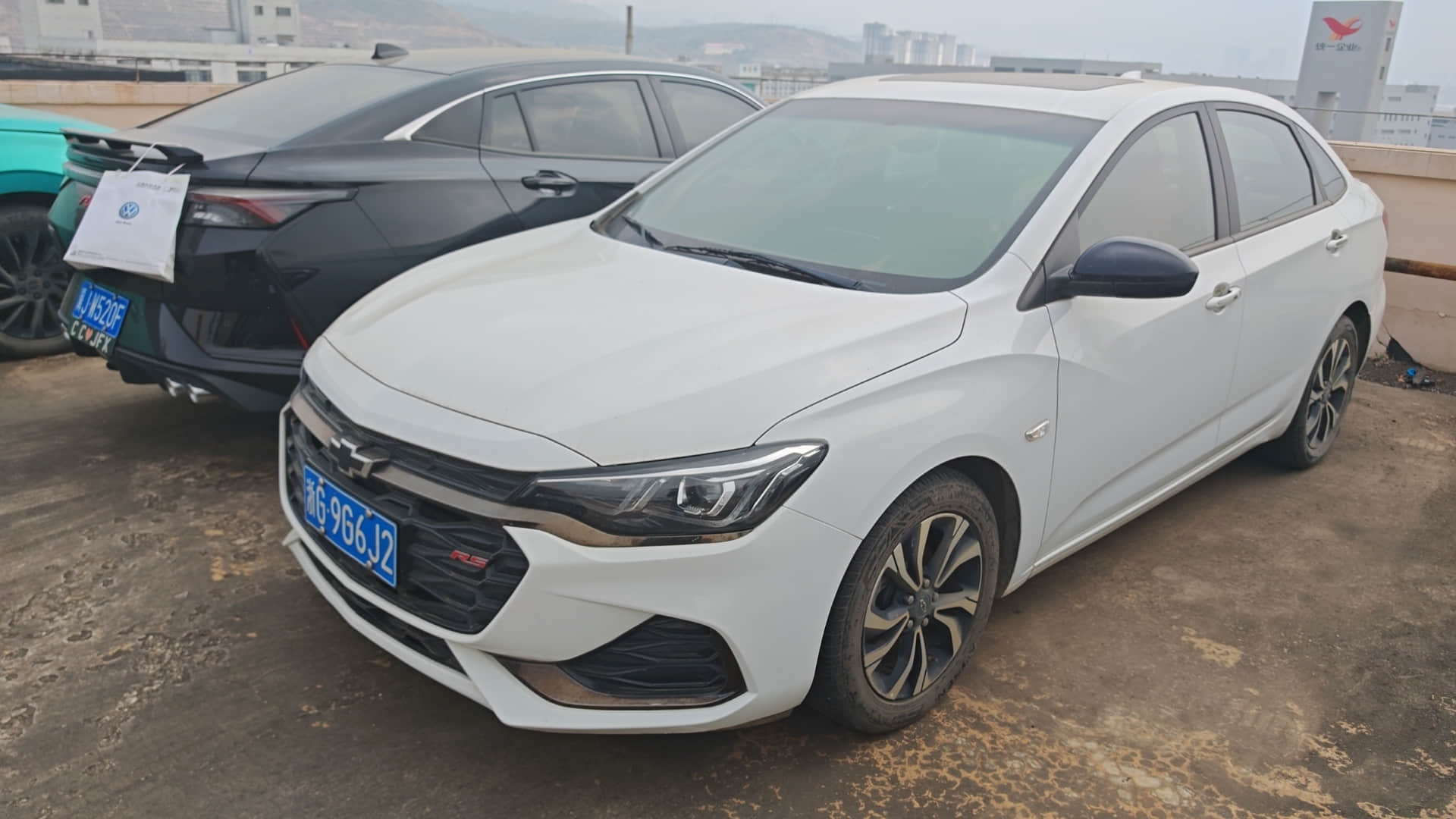 HOT Used Chevrolet Cruze 2019 RS 330T white Automatic Gasoline SUV Second Hand Used Cars Voiture d'occasion For Sale From China