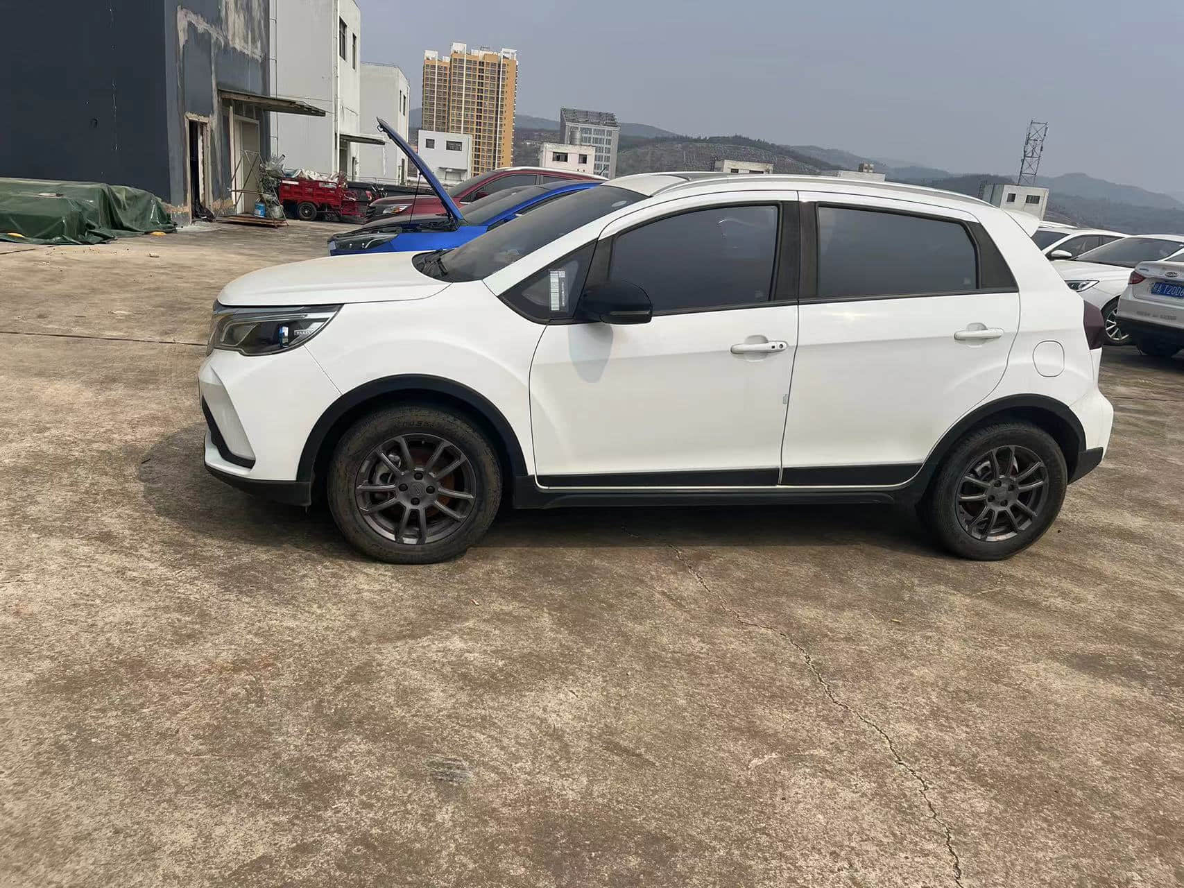 High Quality Used Geely Vision X3 2021 PRO 1.5L CVT White Automatic Gasoline SUV Voiture Occasion pas Cher Second Hand Used Cars For Sale From China