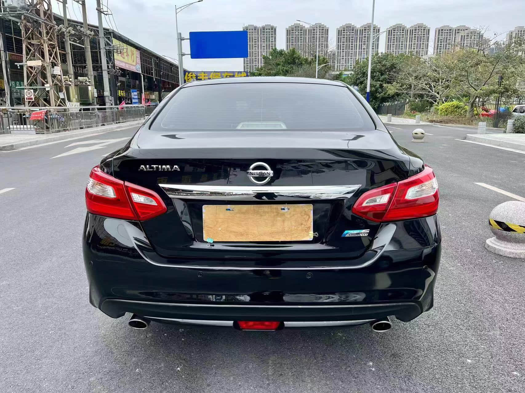 Flash sale Used Dongfeng Nissan 2018 2.0L XL Business Edition Wholesale Sedan Vehicle Fuel Second hand Cars Gasoline Used Car from China