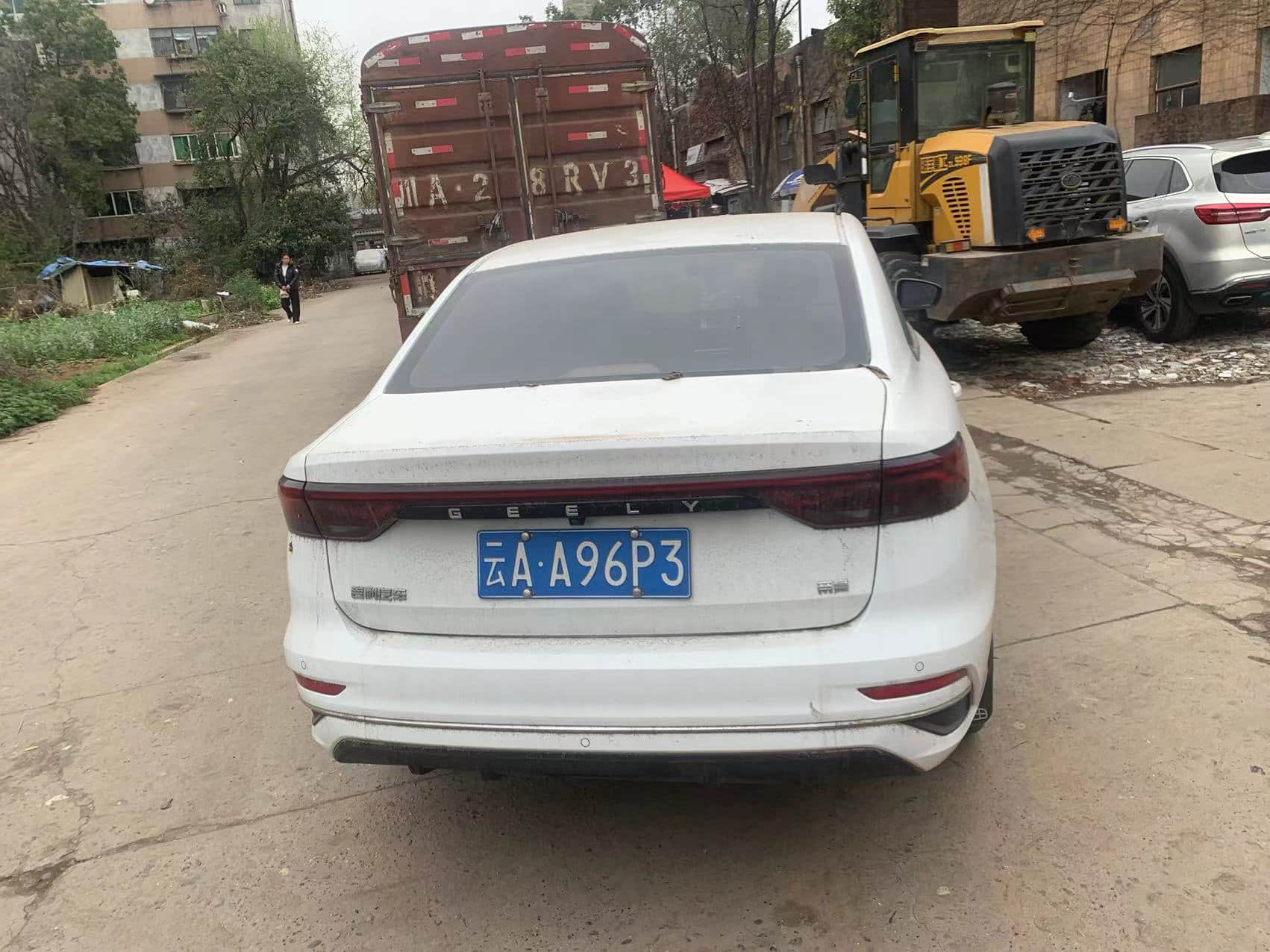 High Quality Used Geely Emgrand 2022 Fourth 1.5L CVT White Automatic Gasoline Sedan Voiture d'occasion pas cher Second Hand Used Cars For Sale From China