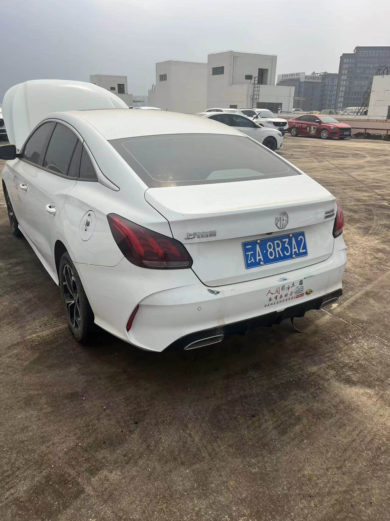 Cheap Used MG 5 2021 180DVVT CVT White Automatic Gasoline sedan Voiture occasion pas cher Second Hand Used Cars For Sale From China