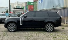 揽胜行政欧版 全部在售 2024款 2023款 2022款 2021款 2020款 2019款成都平行进口路虎揽胜政欧版团购最高优惠35万 欢迎试乘试驾