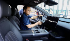华为有的ta都有，长安高管亲测长安启源E07，高阶智驾赢麻了