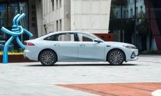 吉利银河A7加推基础辅助驾驶版型 限时享至高14800元预售权益